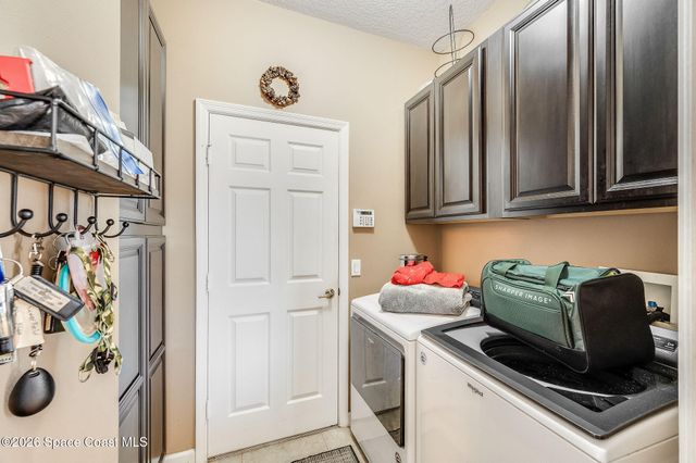 426 Gardendale Circle SE, Palm Bay, FL 32909