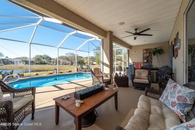 426 Gardendale Circle SE, Palm Bay, FL 32909