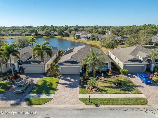 426 Gardendale Circle SE, Palm Bay, FL 32909