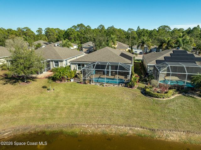 426 Gardendale Circle SE, Palm Bay, FL 32909