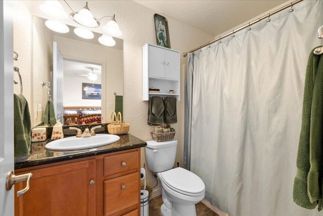 5153 Old Stage Road, Central Point, OR 97502