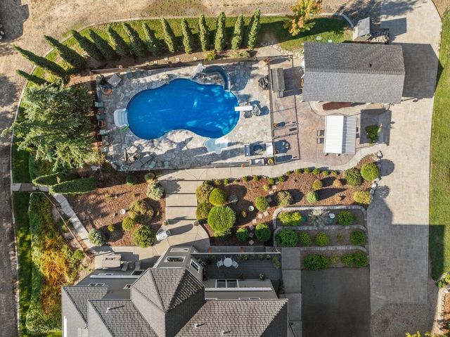 5153 Old Stage Road, Central Point, OR 97502