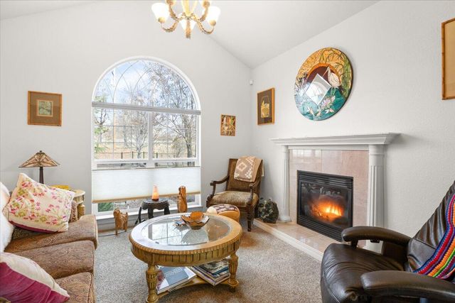 5153 Old Stage Road, Central Point, OR 97502