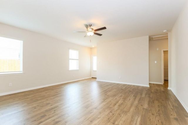 15643 Plum Brook Drive, Conroe, TX 77303