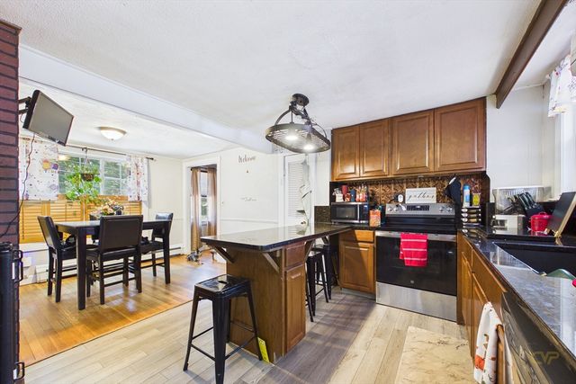 85 Alfred Lord Blvd, Taunton, MA 02780
