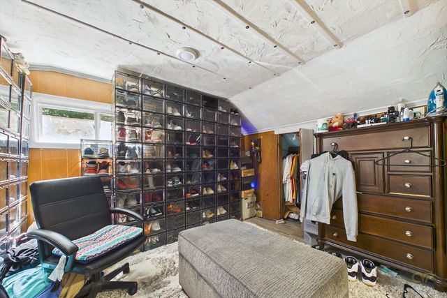 85 Alfred Lord Blvd, Taunton, MA 02780