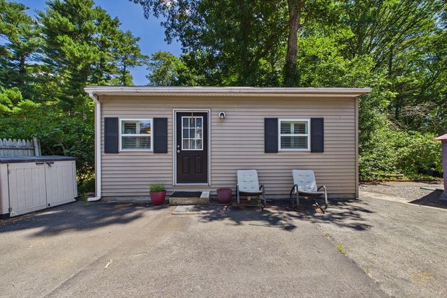 85 Alfred Lord Blvd, Taunton, MA 02780