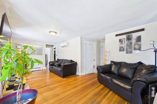 85 Alfred Lord Blvd, Taunton, MA 02780