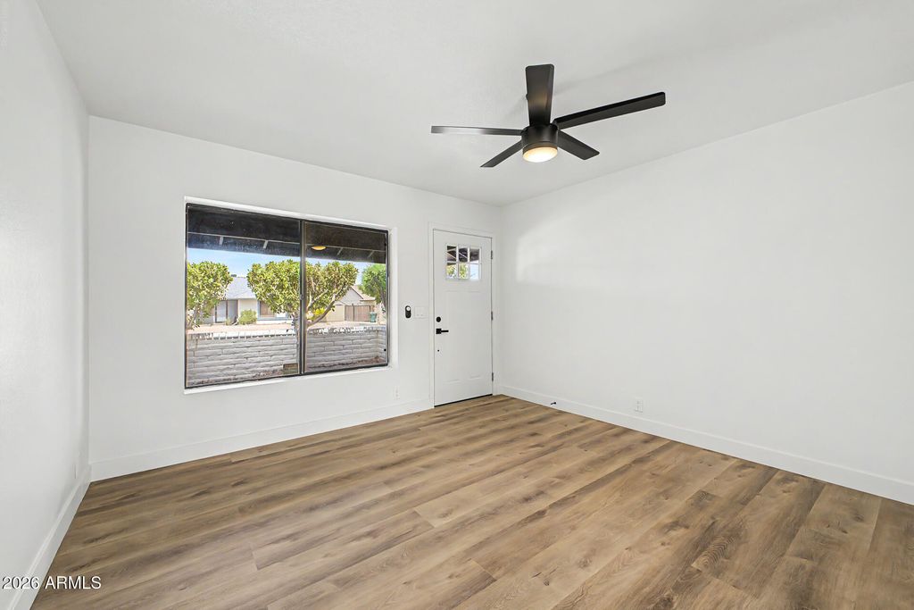 711 W STRAHAN Drive, Tempe, AZ 85283 — photo 3