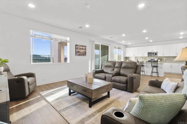 35182 Orchard Trail, Fallbrook, CA 92028
