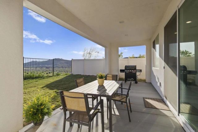35182 Orchard Trail, Fallbrook, CA 92028