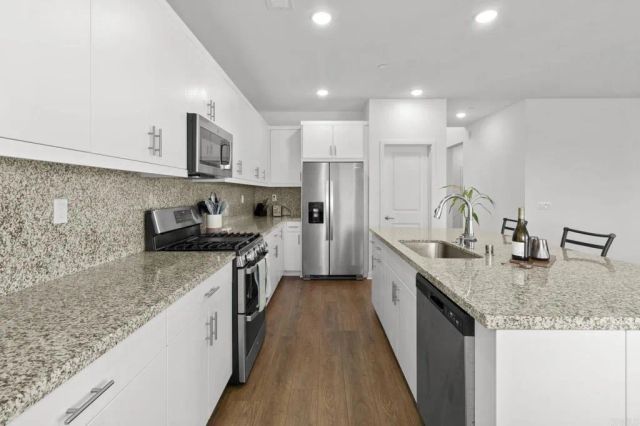 35182 Orchard Trail, Fallbrook, CA 92028