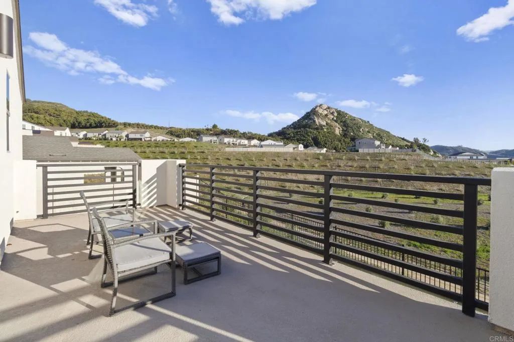 35182 Orchard Trail, Fallbrook, CA 92028