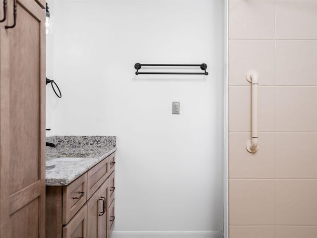 20041 E Chippewa Lake Drive, Evart, MI 49631