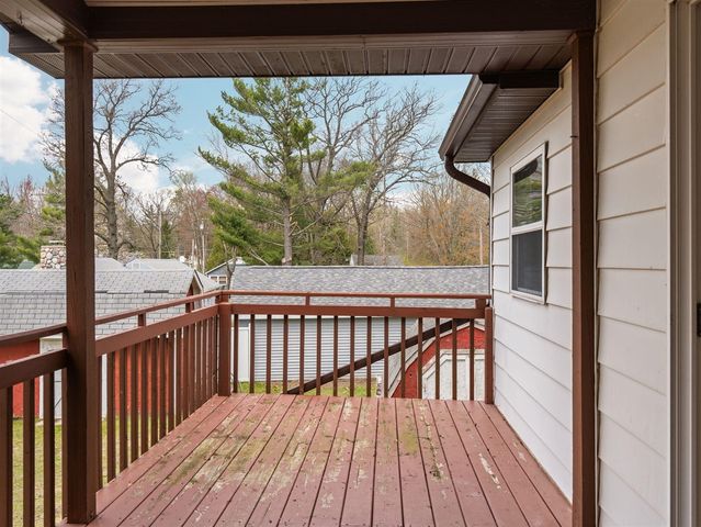 20041 E Chippewa Lake Drive, Evart, MI 49631