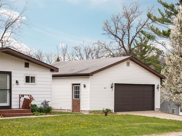 20041 E Chippewa Lake Drive, Evart, MI 49631