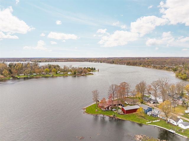 20041 E Chippewa Lake Drive, Evart, MI 49631