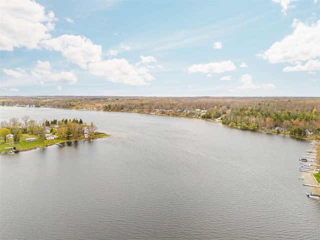 20041 E Chippewa Lake Drive, Evart, MI 49631