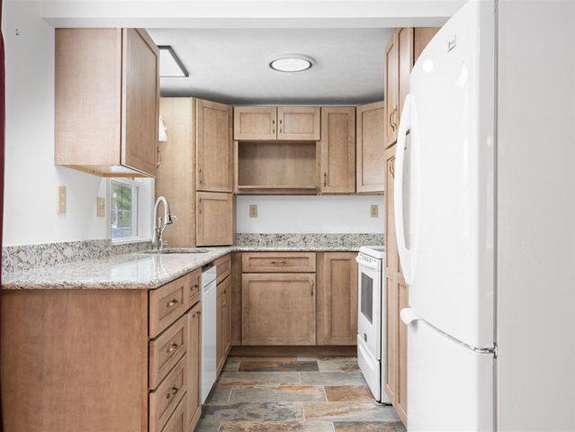 20041 E Chippewa Lake Drive, Evart, MI 49631