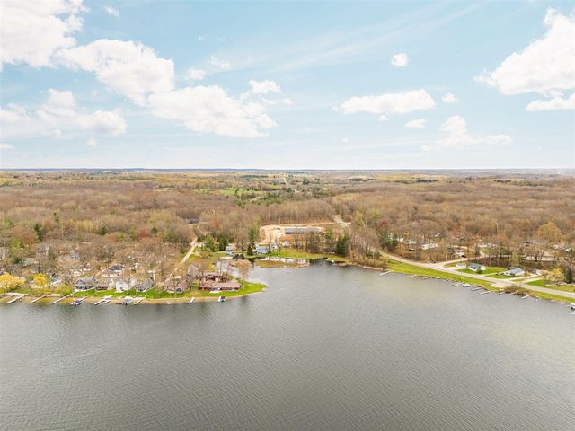 20041 E Chippewa Lake Drive, Evart, MI 49631