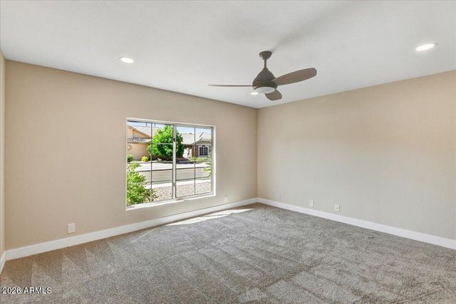 8468 W MCRAE Way, Peoria, AZ 85382