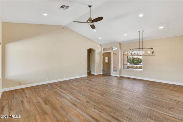 8468 W MCRAE Way, Peoria, AZ 85382