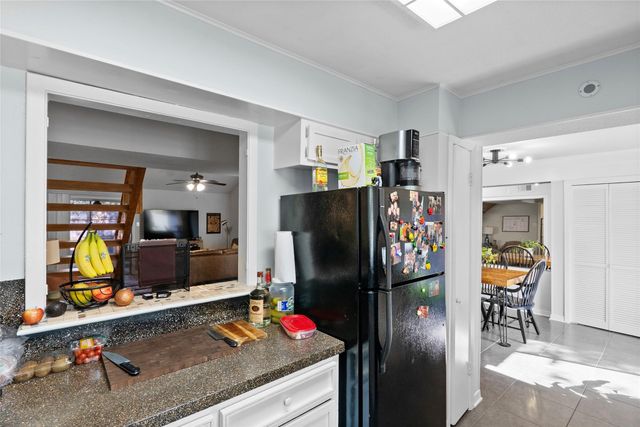 1818 Langford Street, College Station, TX 77840