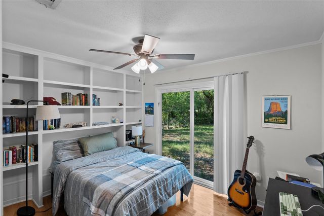 1818 Langford Street, College Station, TX 77840