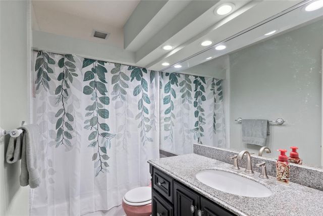 1818 Langford Street, College Station, TX 77840