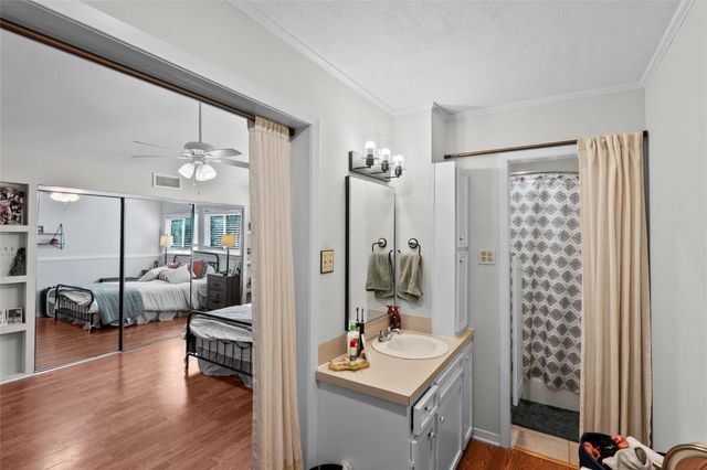 1818 Langford Street, College Station, TX 77840