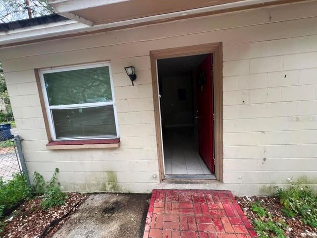 10106 N 10TH STREET, Tampa, FL 33612