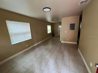 10106 N 10TH STREET, Tampa, FL 33612