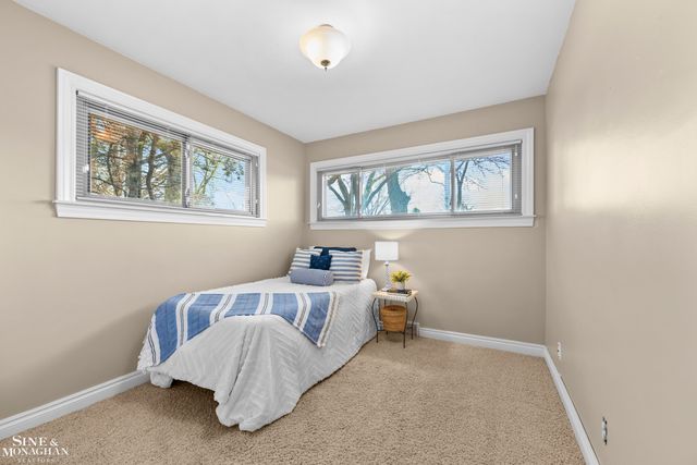 21615 Alexander Street, St Clair Shores, MI 48081