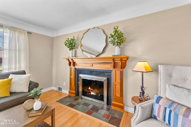 21615 Alexander Street, St Clair Shores, MI 48081