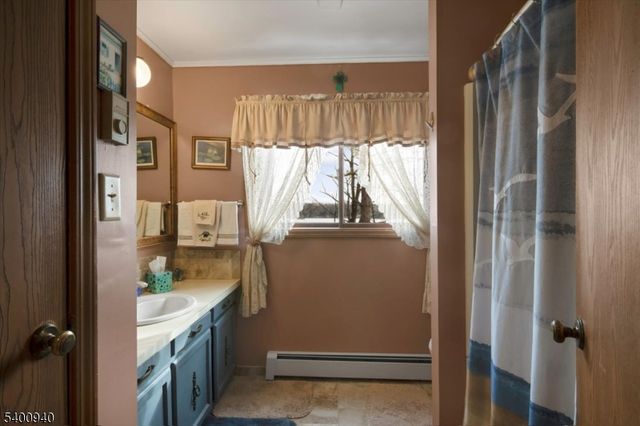 909 Lotus Ter, Stillwater Twp., NJ 07860