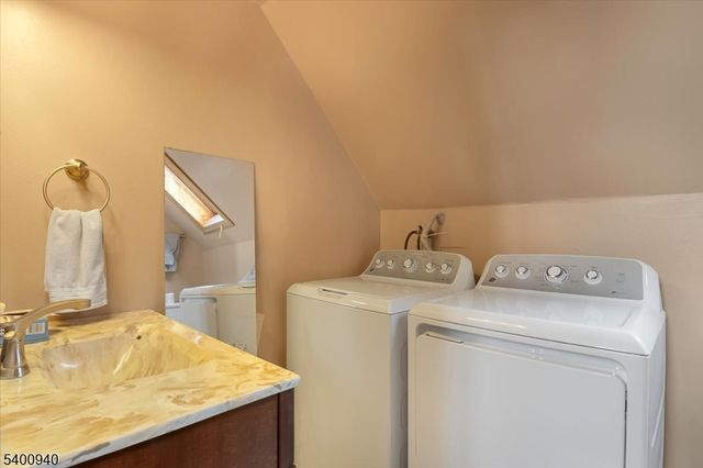 909 Lotus Ter, Stillwater Twp., NJ 07860