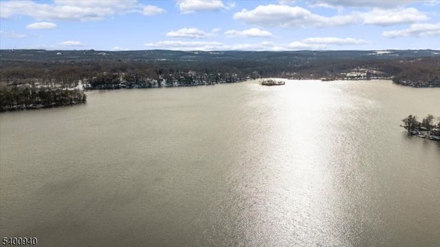 909 Lotus Ter, Stillwater Twp., NJ 07860