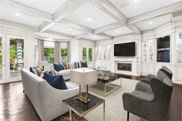 5607 Manley Court, Calabasas, CA 91302