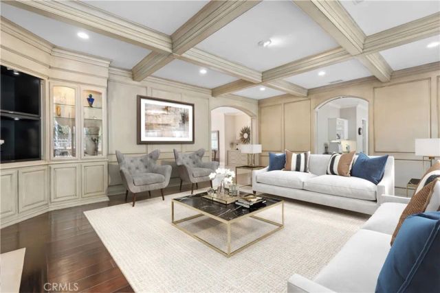 5607 Manley Court, Calabasas, CA 91302