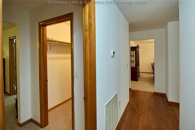 872 Country Estates Road, Danville, WV 25053