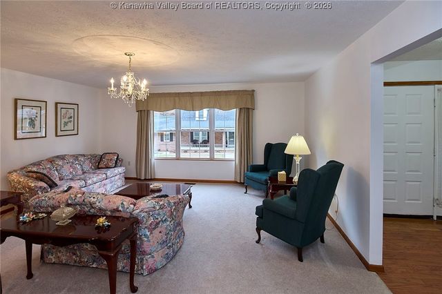 872 Country Estates Road, Danville, WV 25053