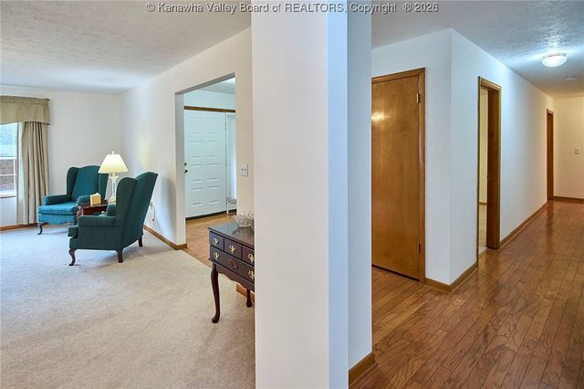 872 Country Estates Road, Danville, WV 25053