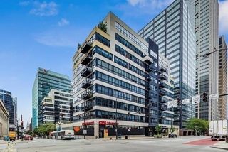 130 S CANAL Street 217, Chicago, IL 60606