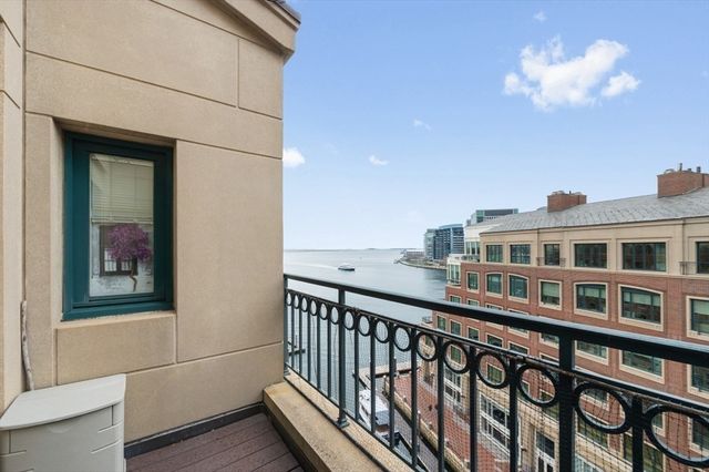 20 Rowes Wharf PH4, Boston, MA 02110