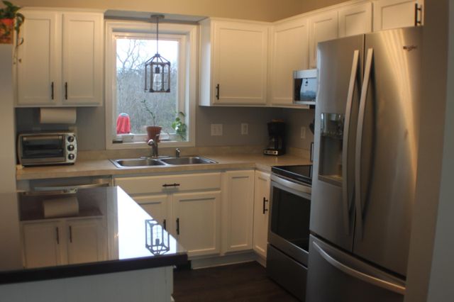 1252 N Pine Drive NE, Pine Island, MN 55963