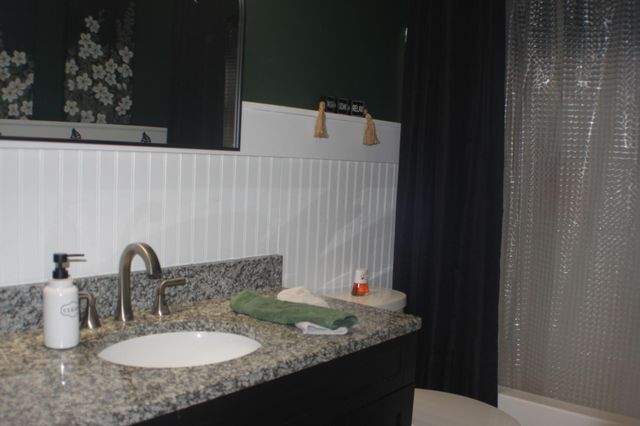 1252 N Pine Drive NE, Pine Island, MN 55963