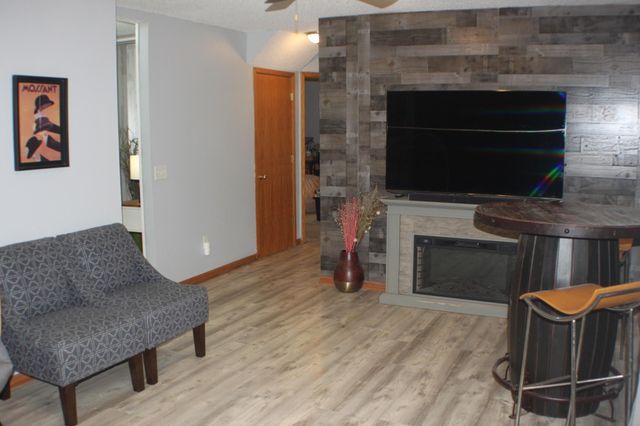 1252 N Pine Drive NE, Pine Island, MN 55963