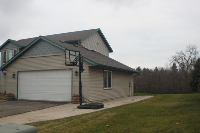 1252 N Pine Drive NE, Pine Island, MN 55963