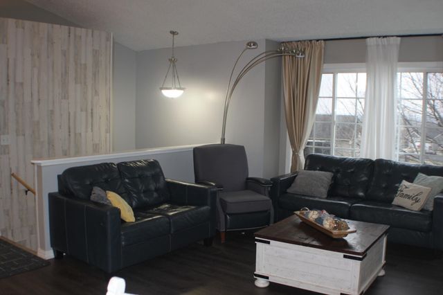 1252 N Pine Drive NE, Pine Island, MN 55963