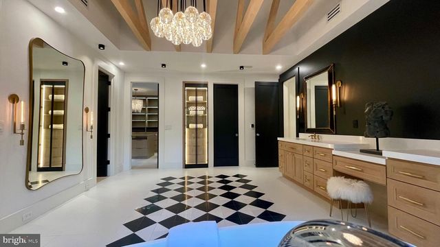 1441 WOODACRE DR, Mclean, VA 22101